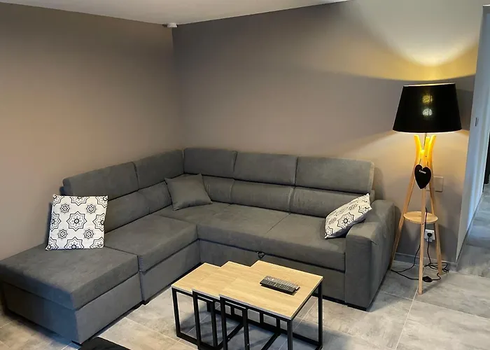 Au Du Der Voillecomte