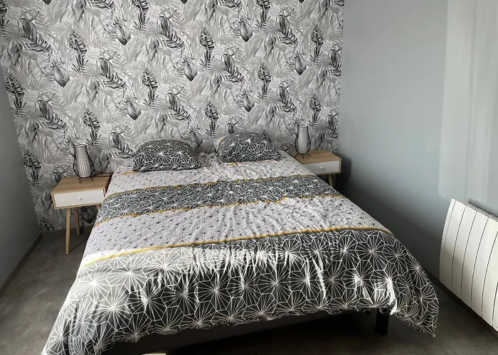 Au Du Der Holiday home Voillecomte